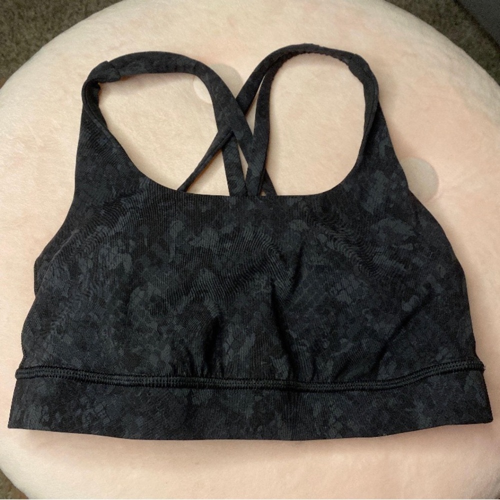 (RARE) Lululemon Energy Bra Medium Support B-D Cup